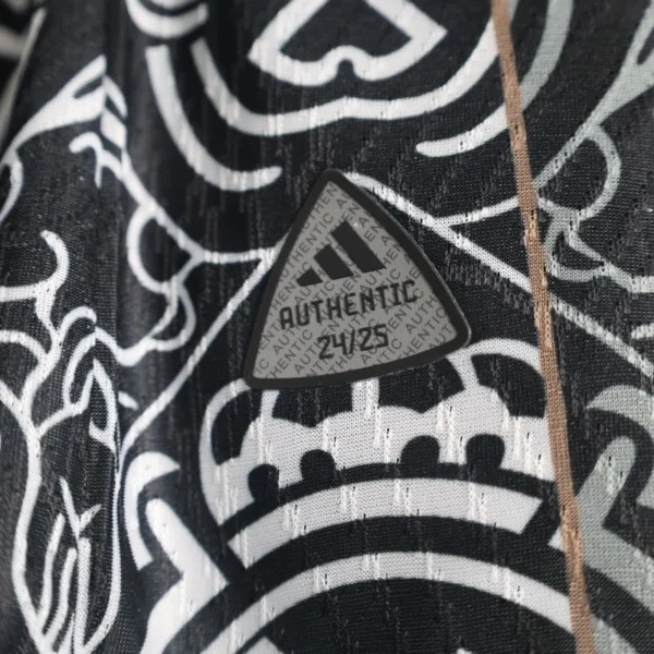 2024/25 Real Madrid player special edition Black football jersey - Image 9