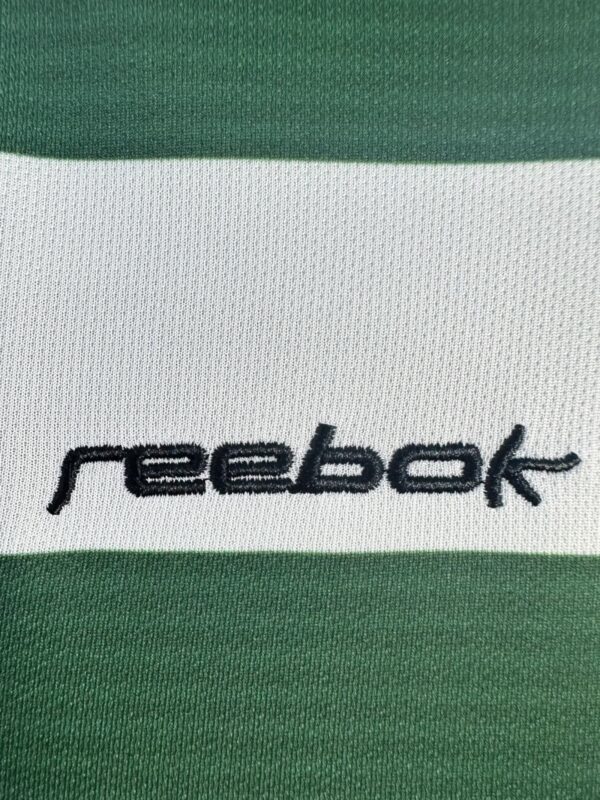 Sporting Lisbon Retro Home Long sleeve Jersey 2003-04 - Image 5