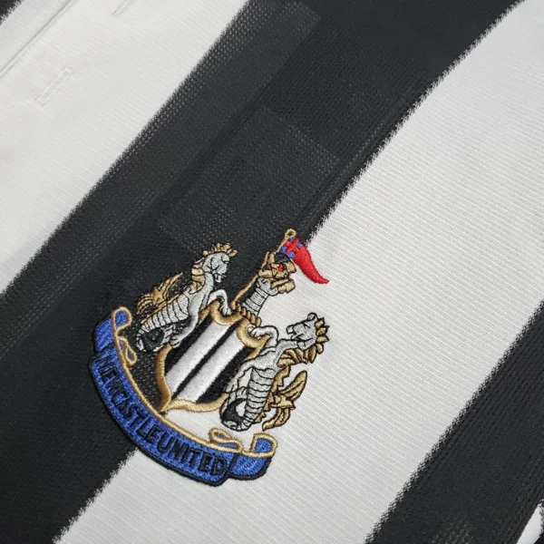 Newcastle Retro Jersey Home Long Sleeve 1995/97 - Image 4