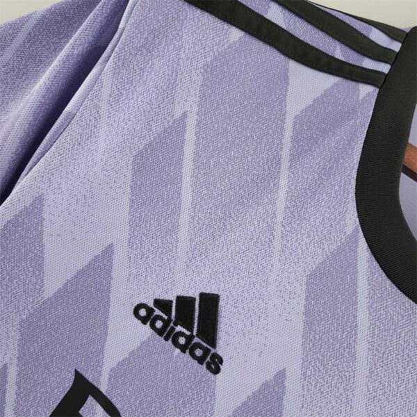 22-23 Real Madrid away jersey - Image 10
